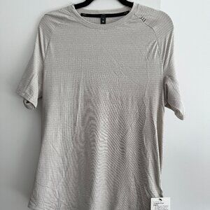 Lululemon Better Everyday Men's Drysense Short Sleeve T-Shirt